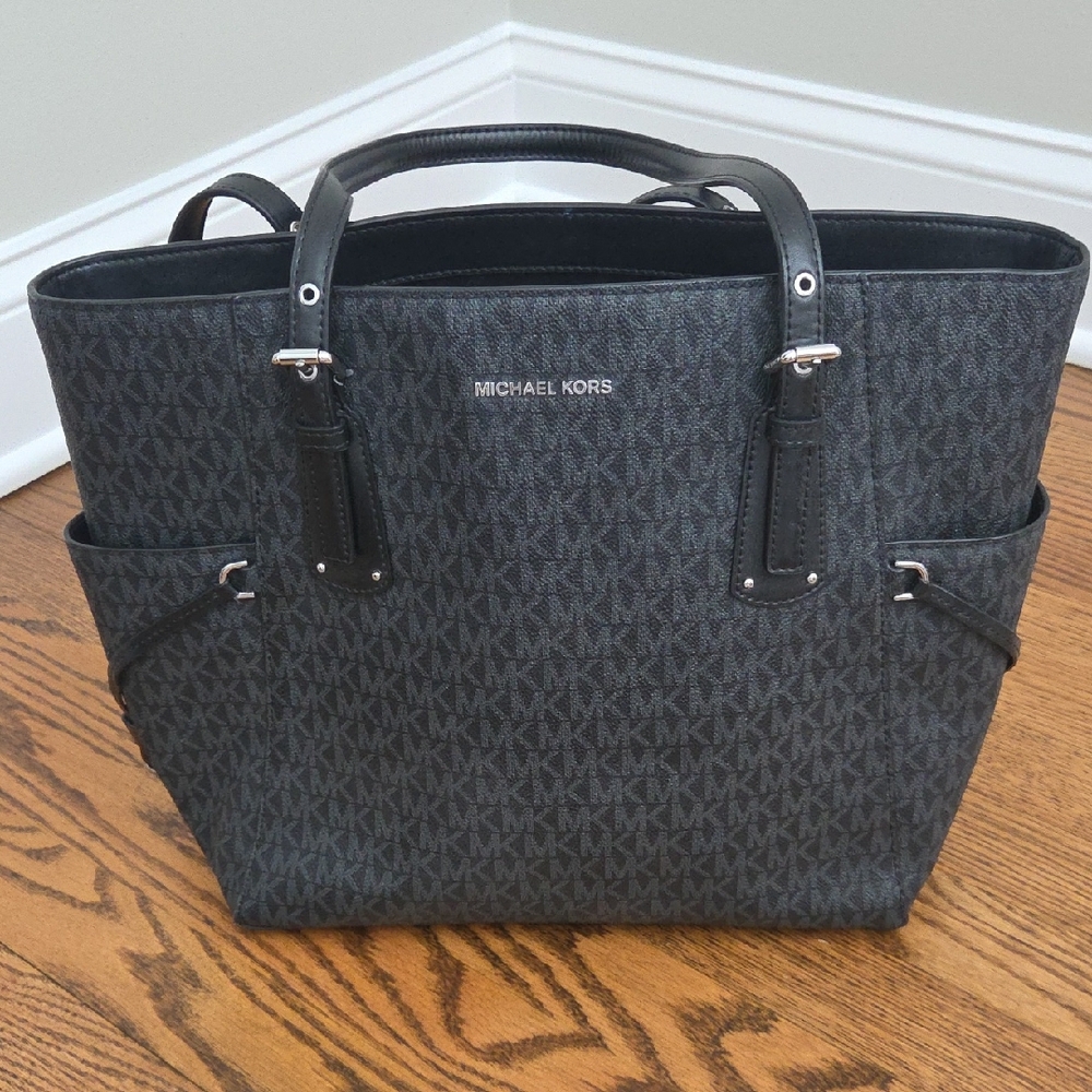 Michael Kors Charcoal Signature Tote